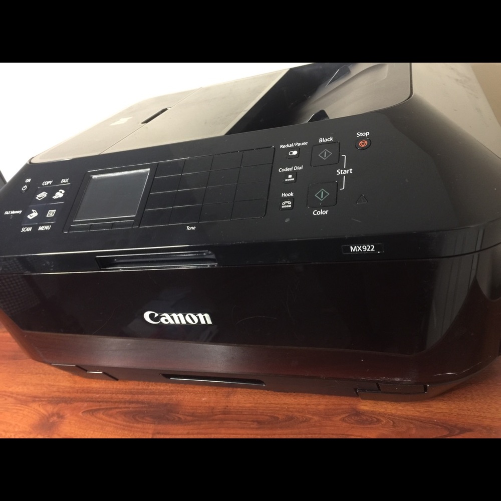 This is a black MX922 Canon printer.